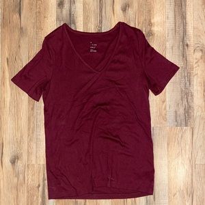 Maroon V-neck Short Sleeve Shirt